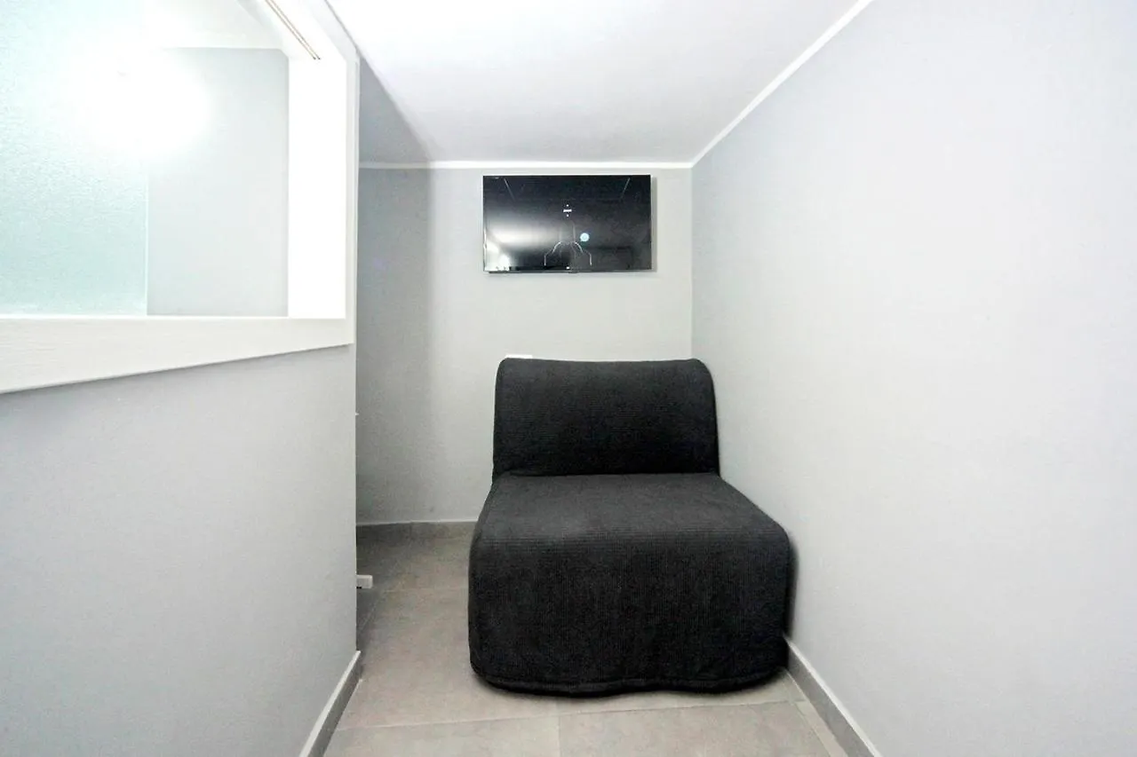 La Casa Di Helena Apartment Naples 0*,